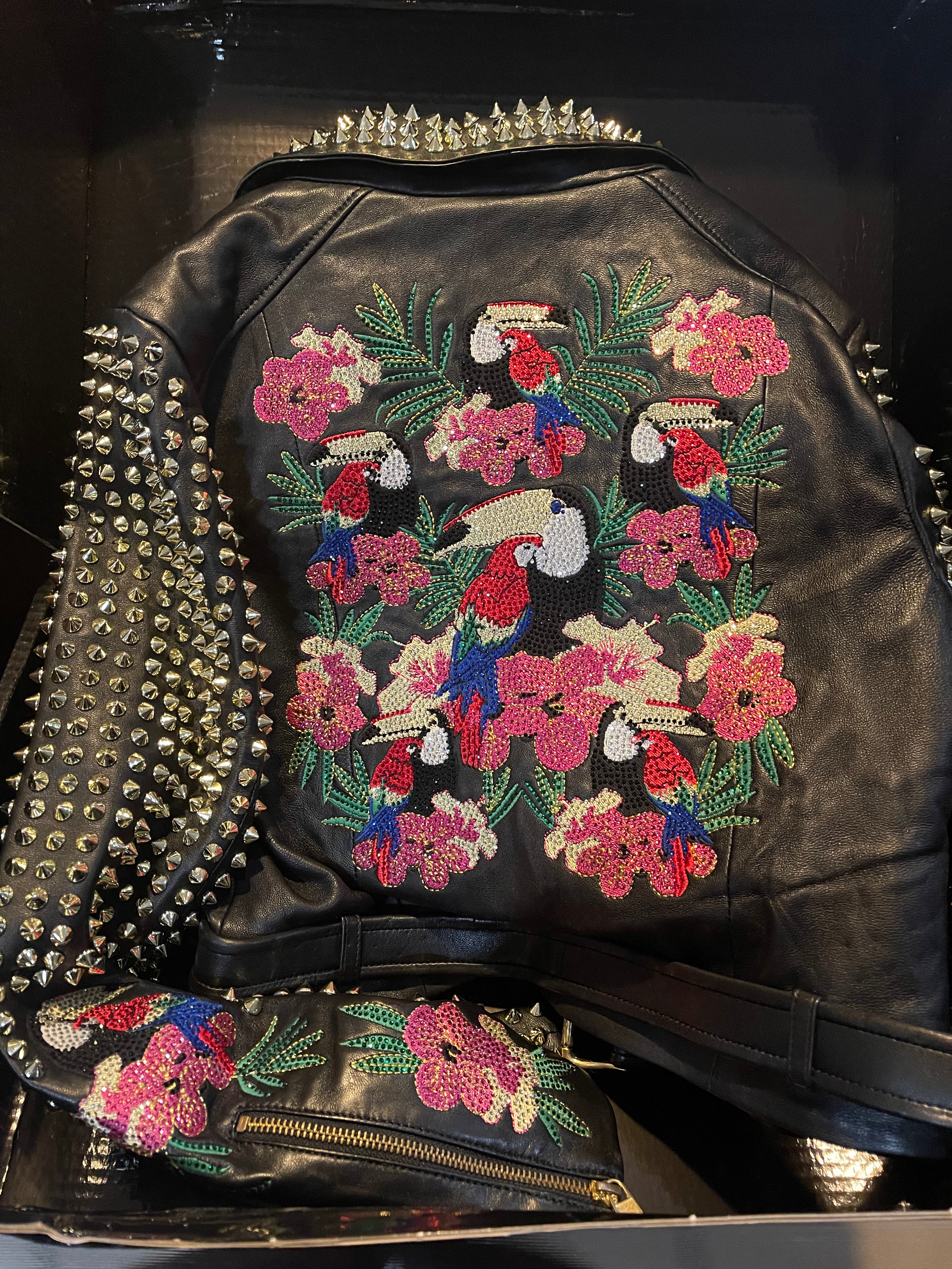 【最終値下げ】Flower stitching leather jacketフリンジ